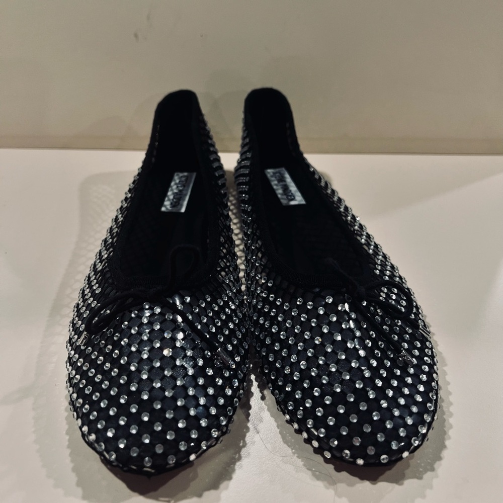 Steve Madden Rhinestone Embellished Ballet Flats Women's Size 9.5M, like new - Picture 2 of 12